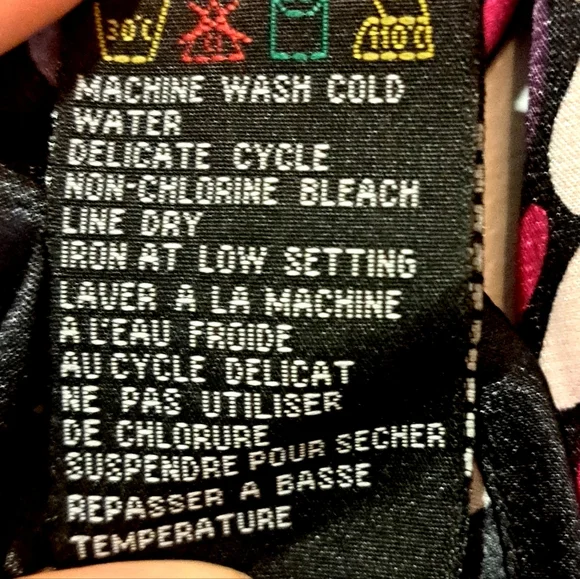 Polyester patterned button down blouse - Picture 5 of 6